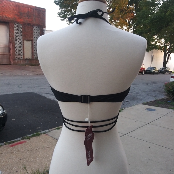 🆕Strappy Black Bikini Top Womens Size Small - Picture 11 of 11